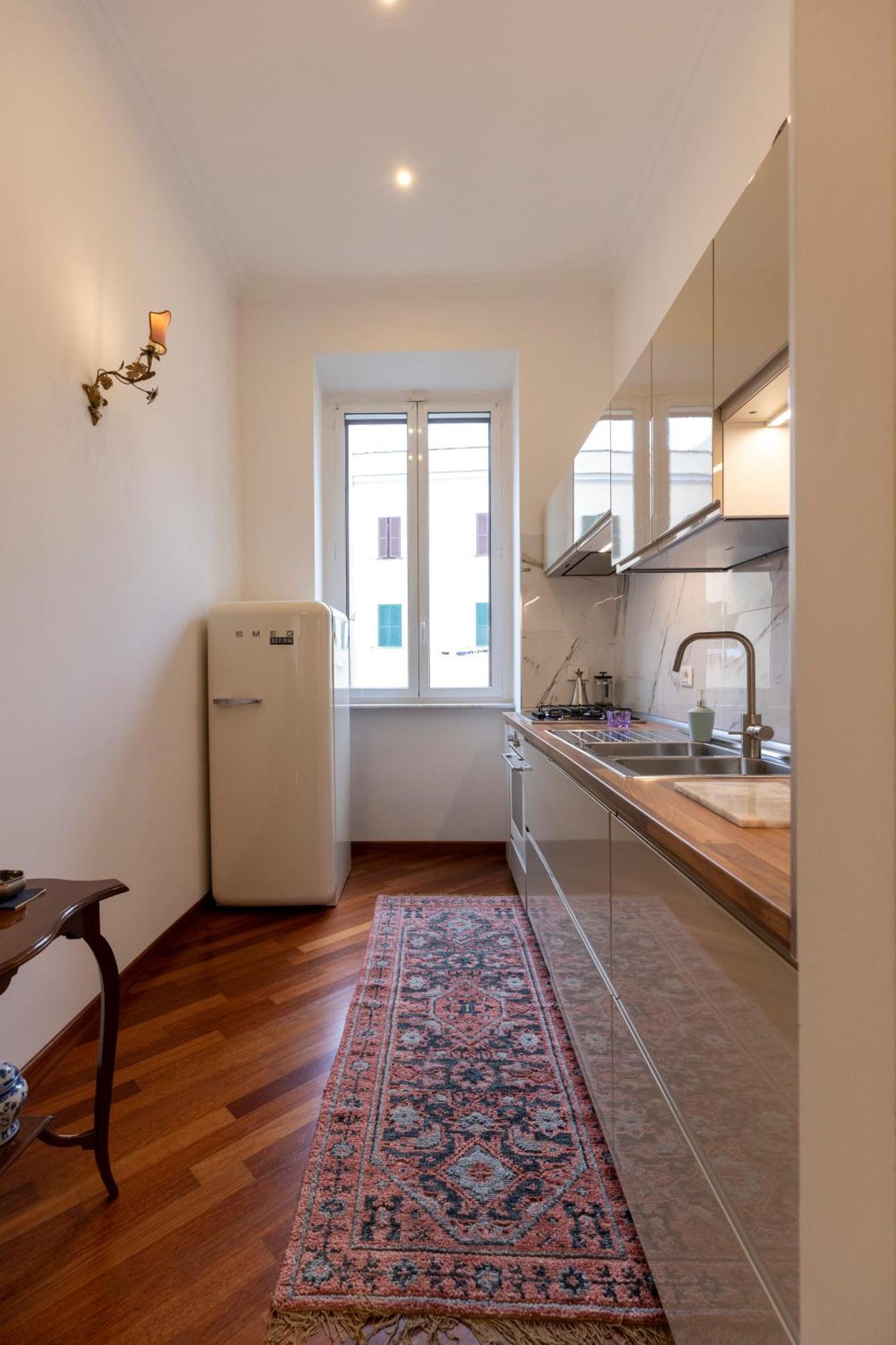 Scala Santa Cozy Flat Rome